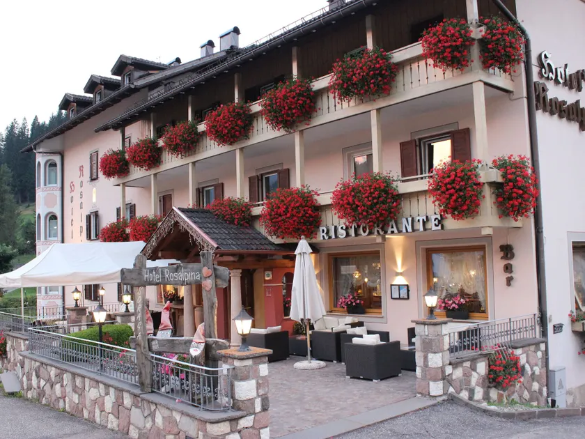Hotel Rosalpina - Image 1