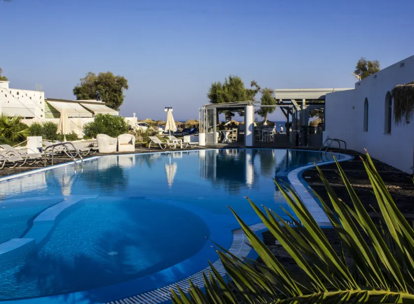  Sea View Bay Hotel Santorini - Image 1