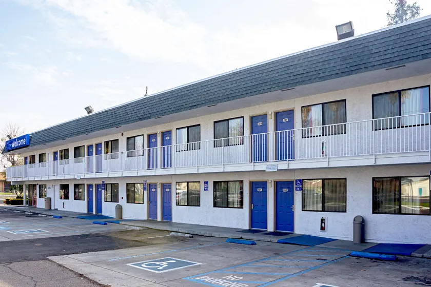 Motel 6-Porterville, CA - Image 1