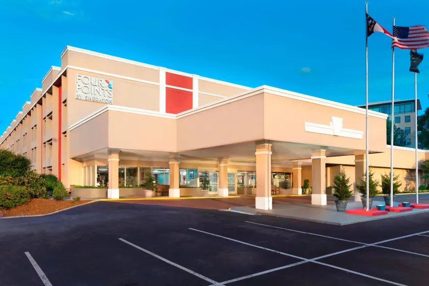 Four Points by Sheraton Asheville Downtown - Image 1