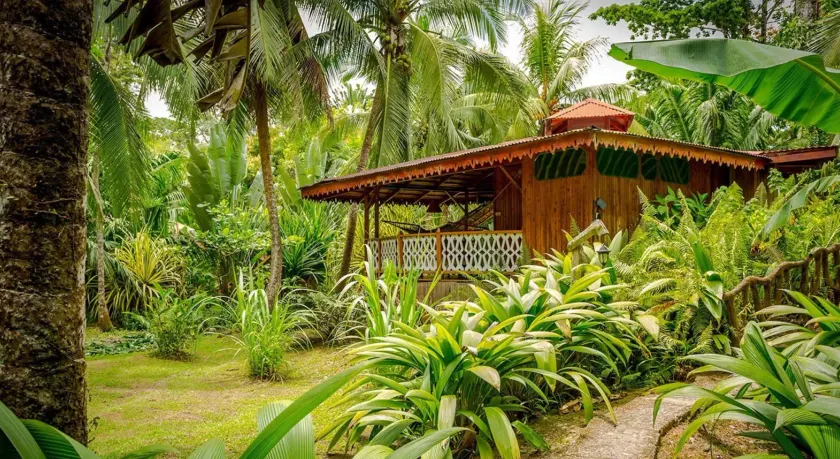 Hotel La Costa de Papito - Image 1