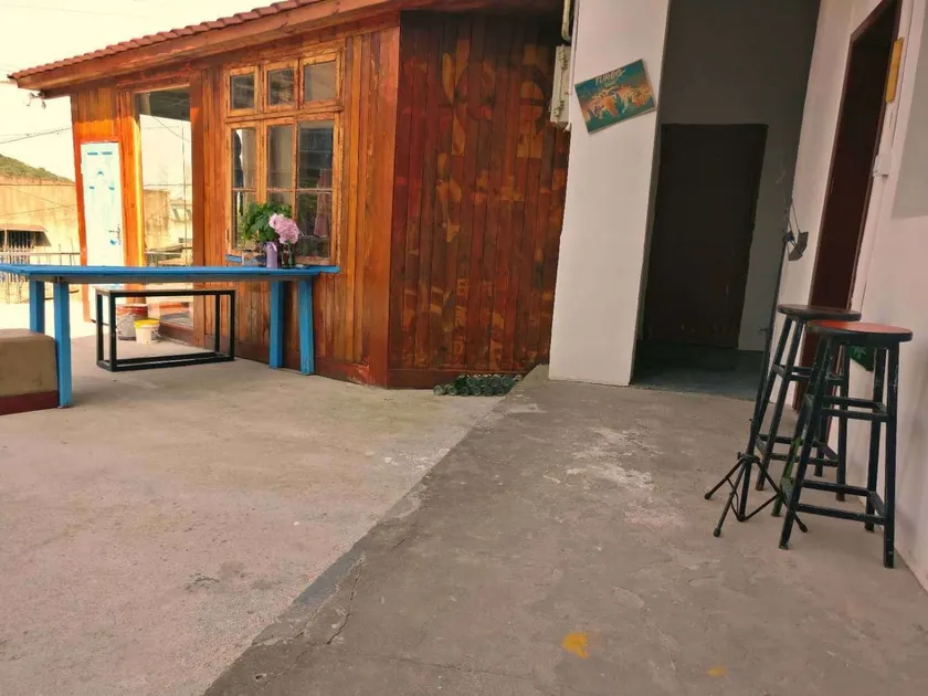 Changsha On the Road Youth Hostel - Image 1