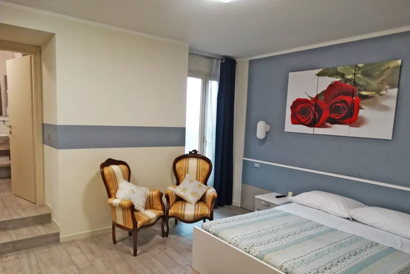 Hotel Moderno - Image 1