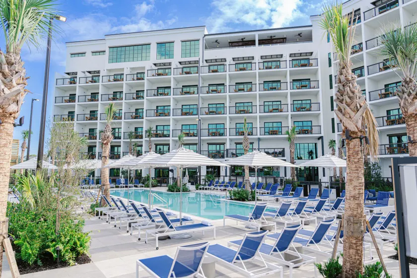 The Perry Hotel Naples - Image 1