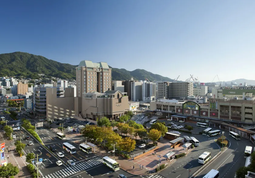 Kure Hankyu Hotel - Image 1