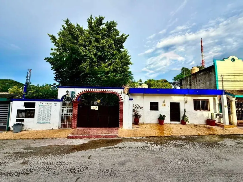 La Casa del Árbol - Image 1