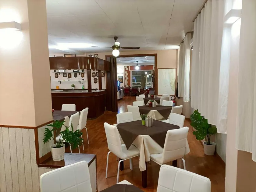Giappone Inn Parking Hotel - Image 1