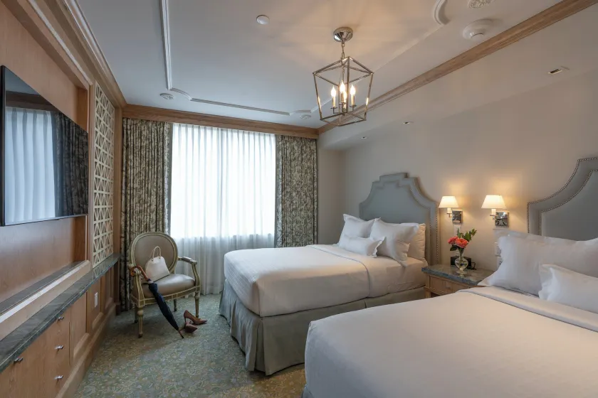 Hotel Monteleone - Image 1