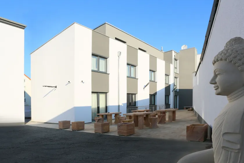 Naam Hotel & Apartments Frankfurt City-Messe Airport - Image 1