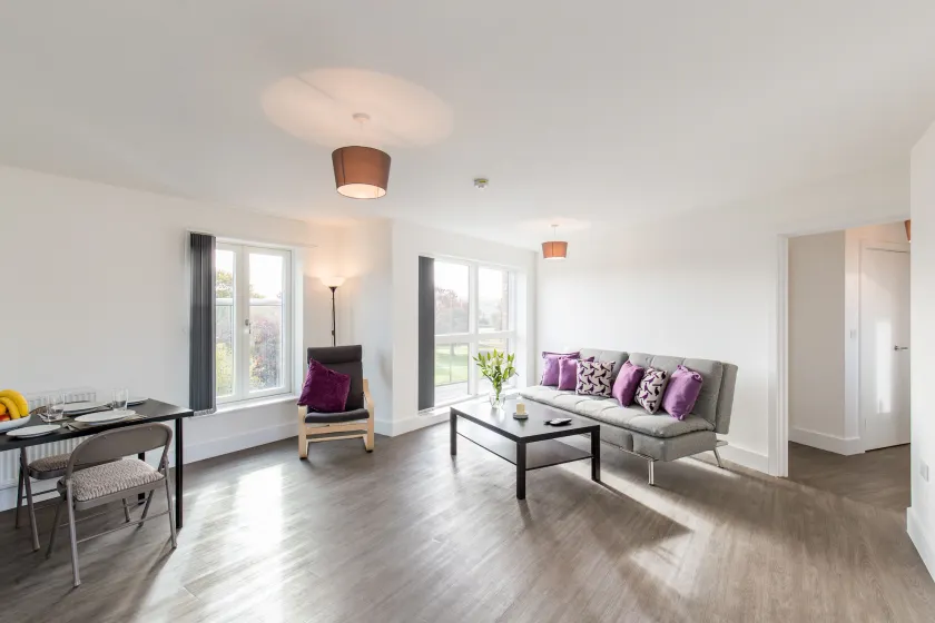 Abodebed Oval View Apartments - Image 1