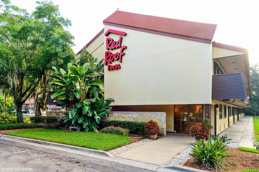 Red Roof Inn Tampa Fairgrounds - Casino - Image 1