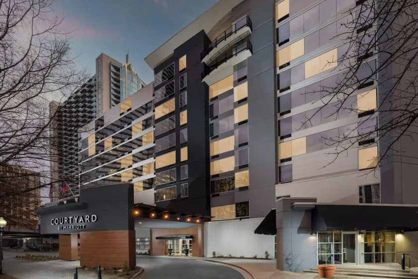 Courtyard by Marriott Atlanta Buckhead - Image 1