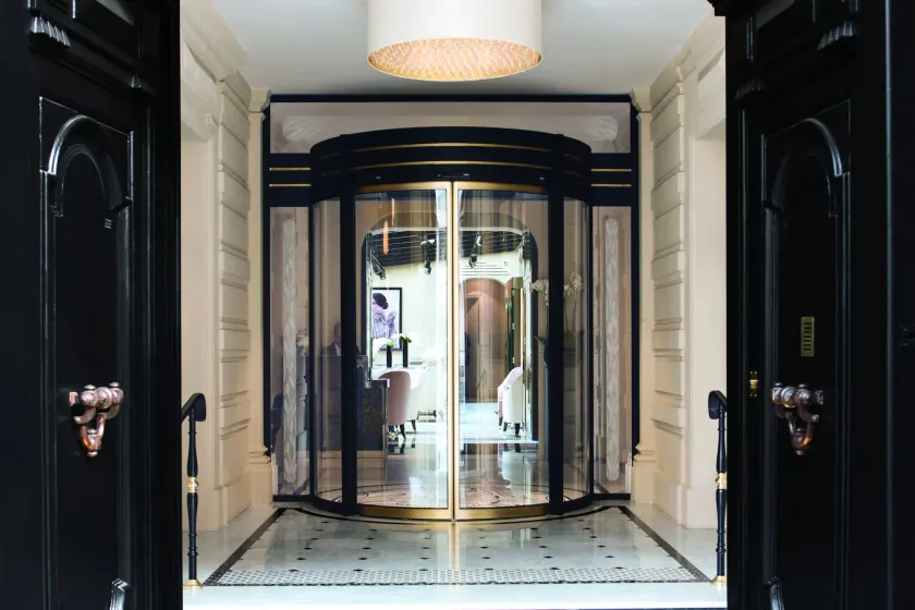 Le Narcisse Blanc Hôtel & Spa - Entrée intérieure