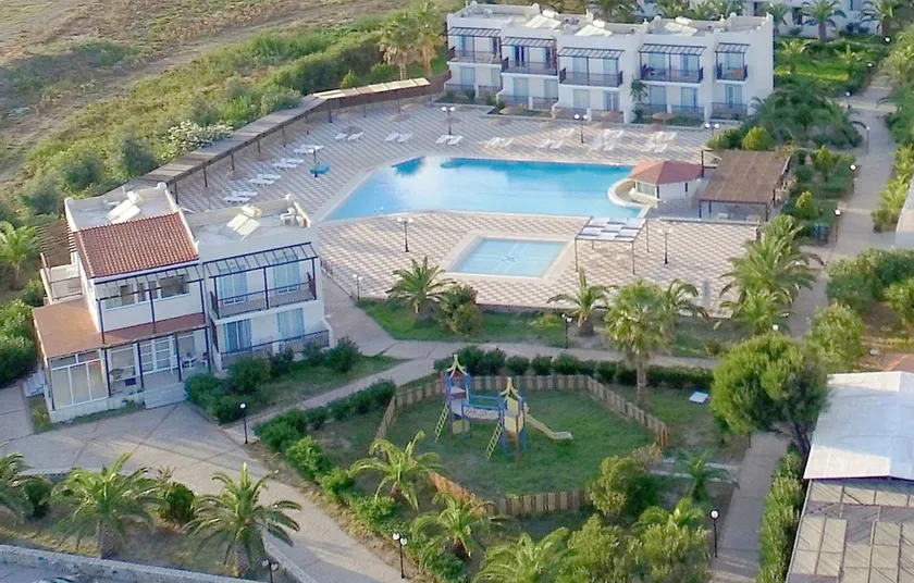 Sweet Kalimera Apartments - Image 1