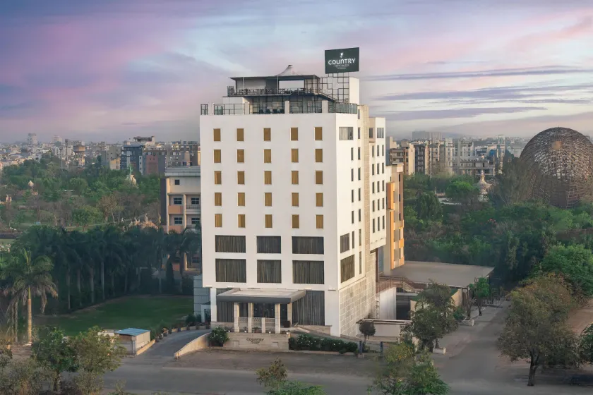 Country Inn & Suites by Radisson Kota - Image 1