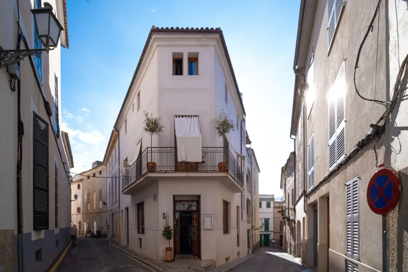 Hotel Forn Nou - Image 1