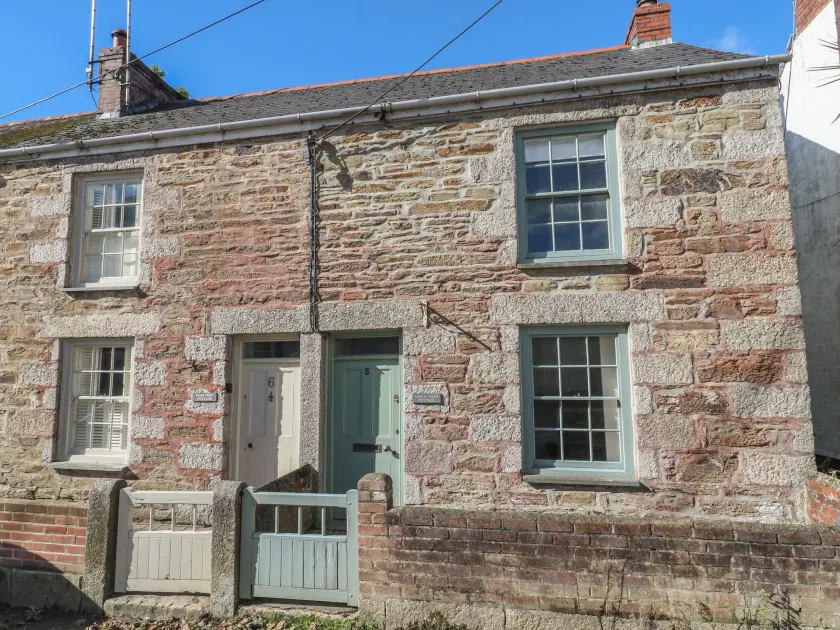 Apple Tree Cottage - Image 1