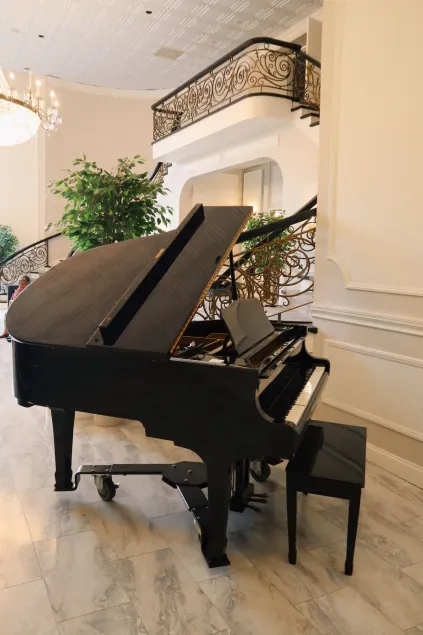 The Shore Club - Hall