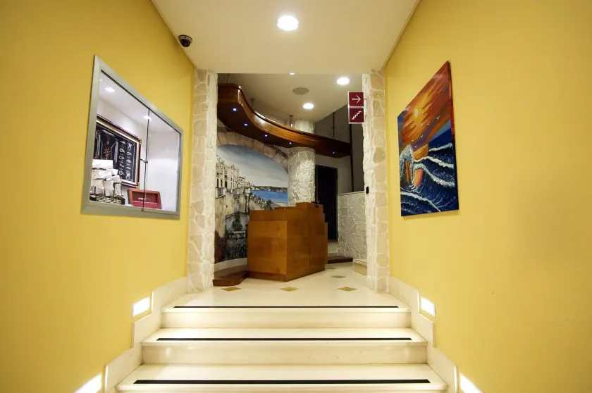 Residence Arco Antico - Interior entrance