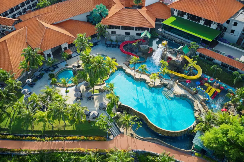 DoubleTree by Hilton Damai Laut Resort - Image 1