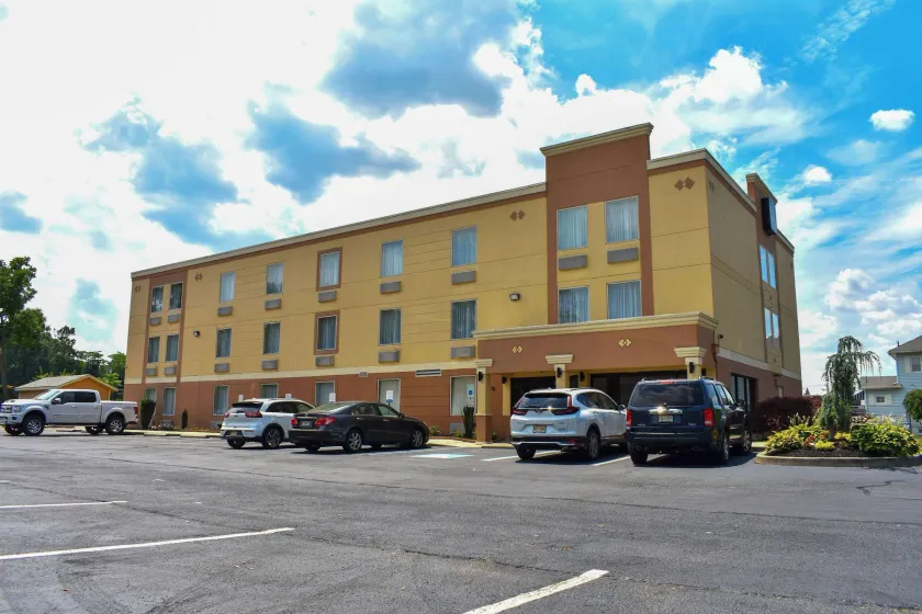 Quality Inn Vineland - Image 1