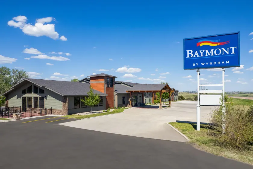 Baymont by Wyndham Oacoma - Image 1