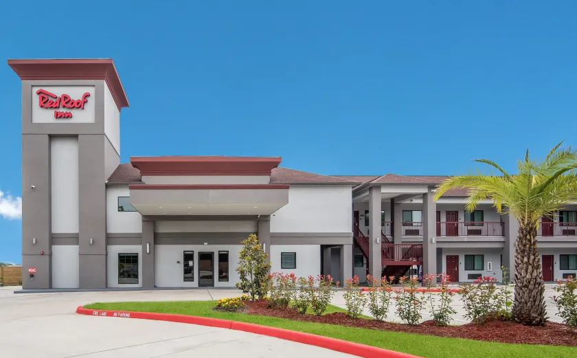 Red Roof Inn Baytown - Image 1