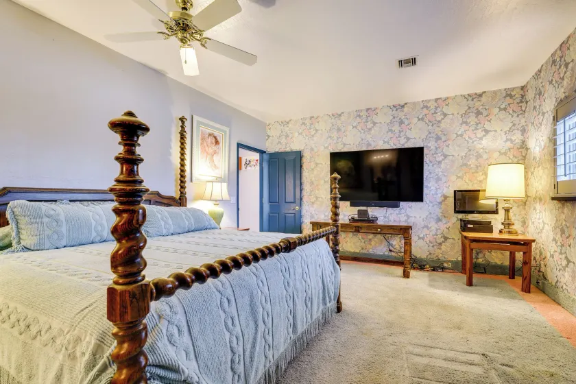 Lake Havasu Home w/ Rooftop Deck ~ 1 Mi to Beach! - Intérieur