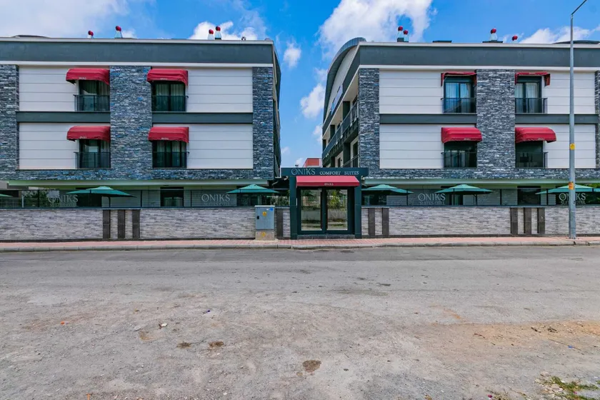 Oniks Comfort Suites - Image 1