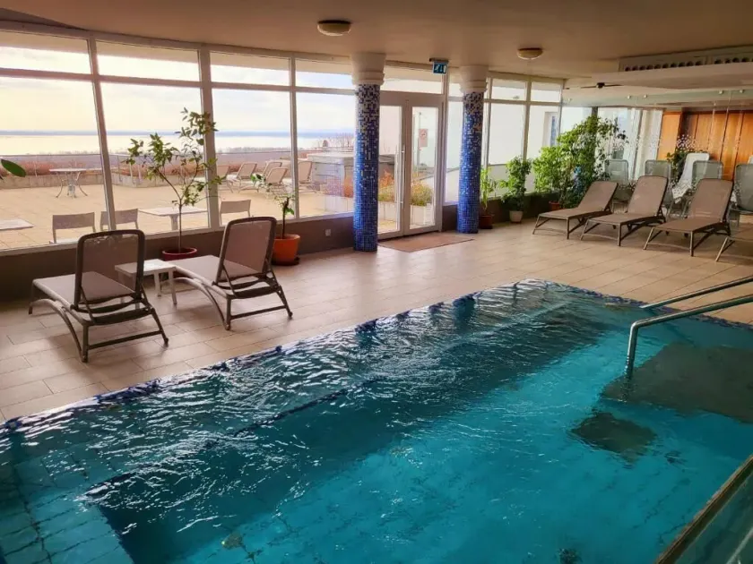 Zenit Wellness Hotel Balaton - Image 1