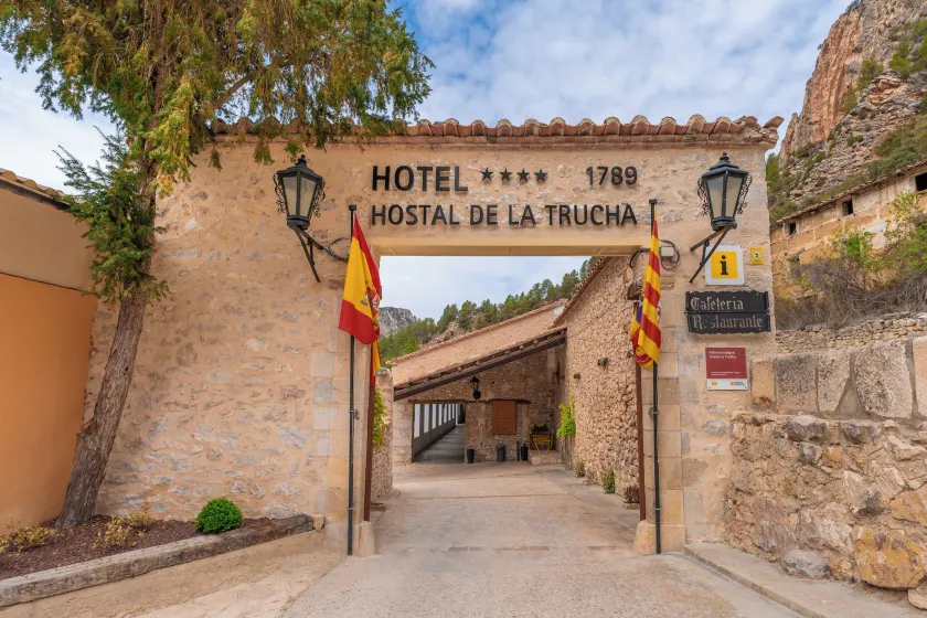 Hotel de La Trucha - Image 1