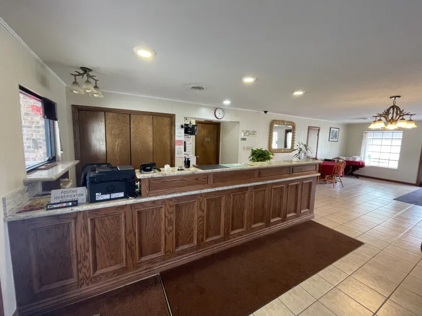 Village Inn - Image 1