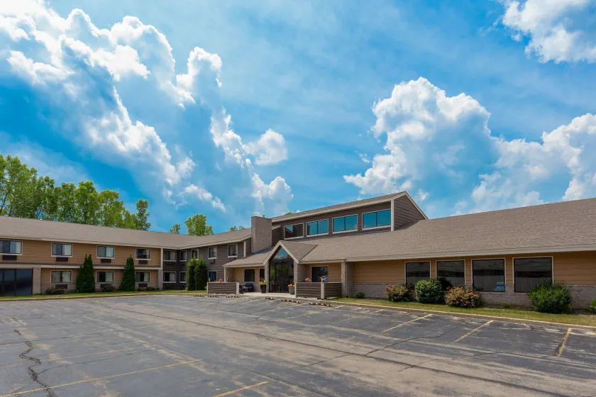 AmericInn by Wyndham Hartford WI - Image 1