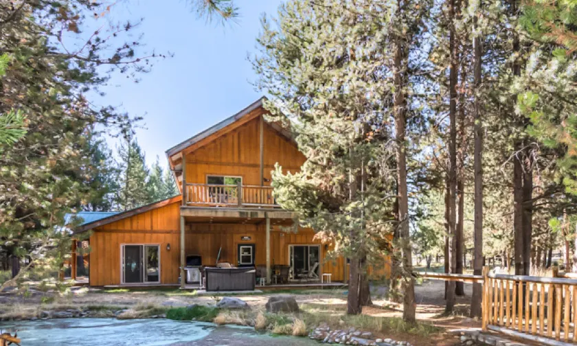 DiamondStone Guest Lodges - Image 1
