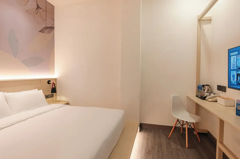 True Blue Hotel Menteng - Image 1