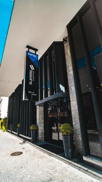 Slaviero Hotel Curitiba Centro - Image 1