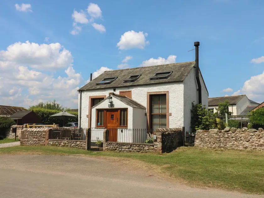 Chapel Cottage - Image 1