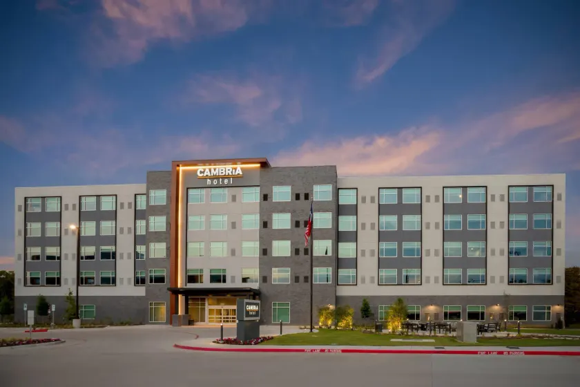 Cambria Hotel Fort Worth - Medical Center - Image 1