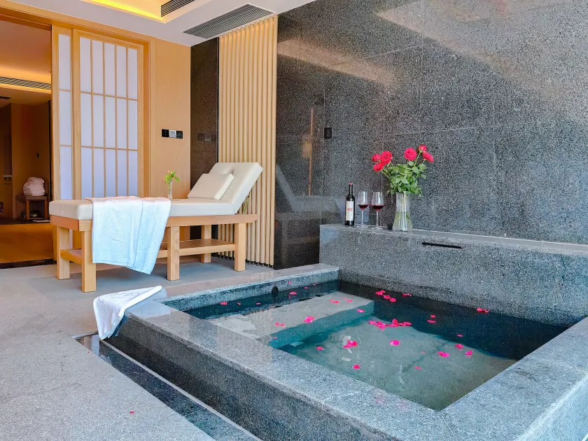 Kunming Dianchi Garden Hotel & Spa - Image 1