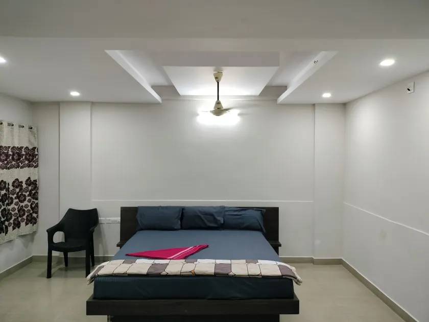 Jaganmatha Kollur - Room