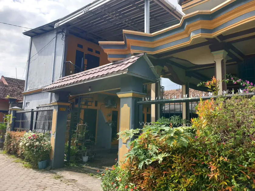 Hotel O Kos Haji Jakfar SyariahNearPancoran mas 25 - Image 1
