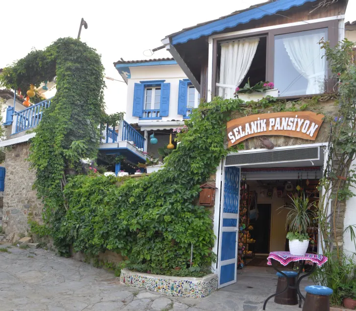 Selanik Pansiyon - Image 1