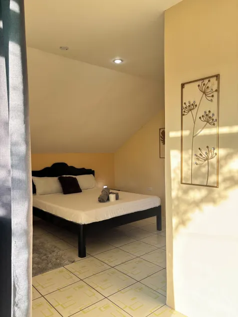 Hotel Sisters Inn - Image 1