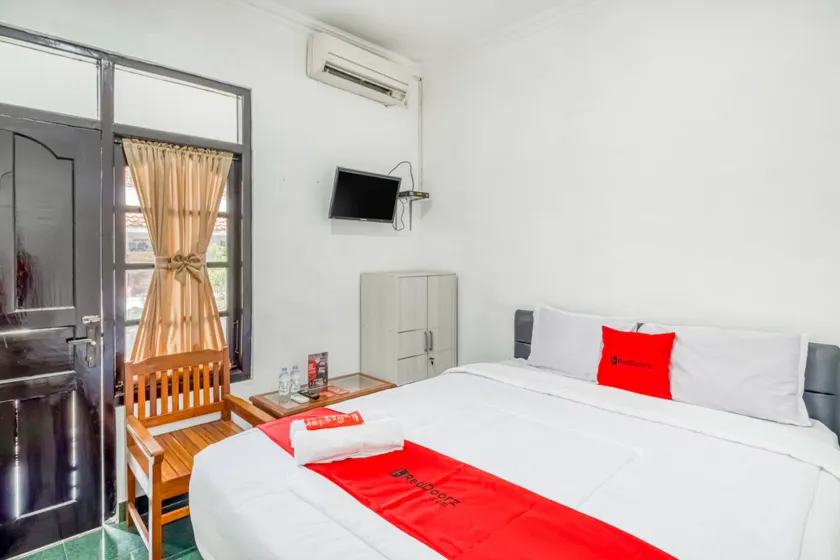 RedDoorz near Wisata Pantai Parangtritis - Image 1