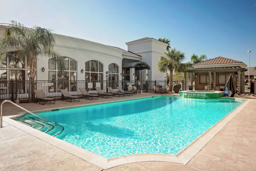 Courtyard by Marriott Houma - Image 1