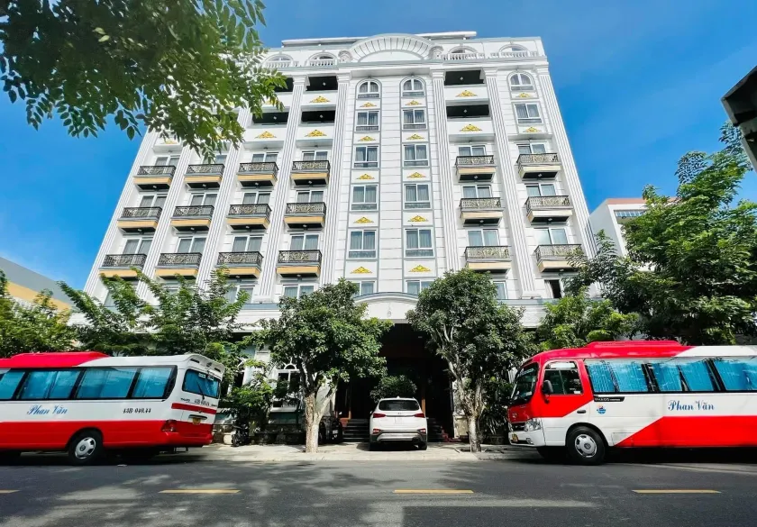 Phan Van 2 hotel - Image 1