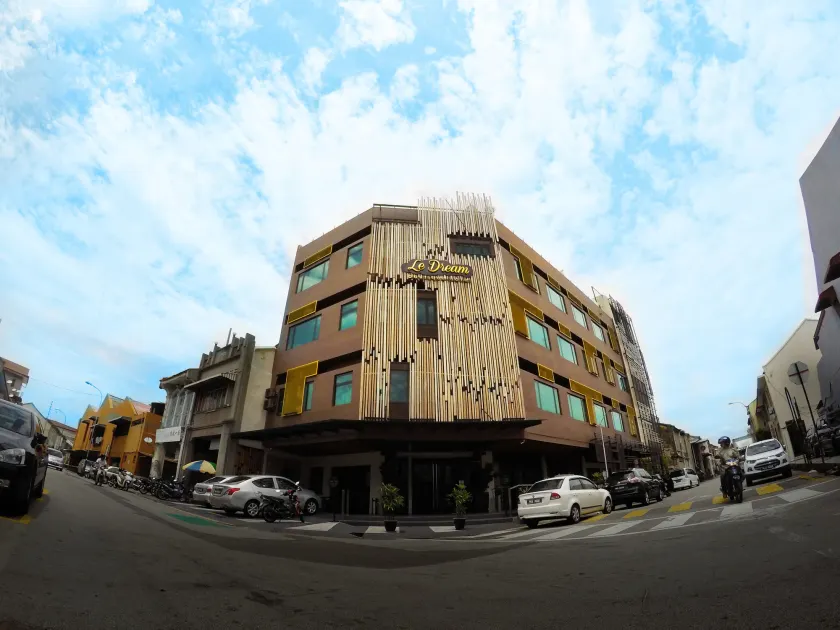 Le Dream Boutique Hotel - Image 1