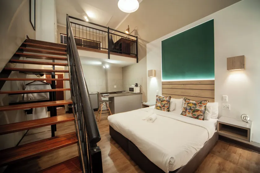 Hotel @ Tzaneen - Image 1