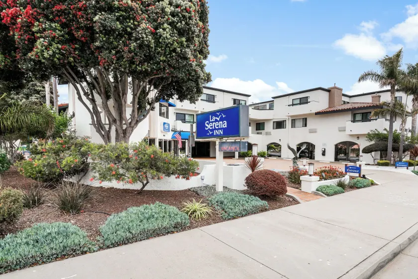 La Serena Inn - Image 1