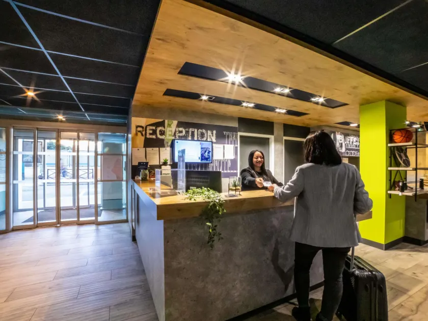 ibis budget Paris Clichy Mairie - Image 1